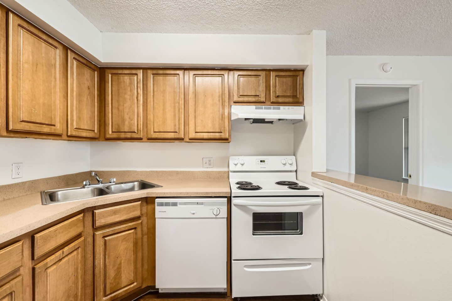 Affordable Housing - Golden Oaks Image 18