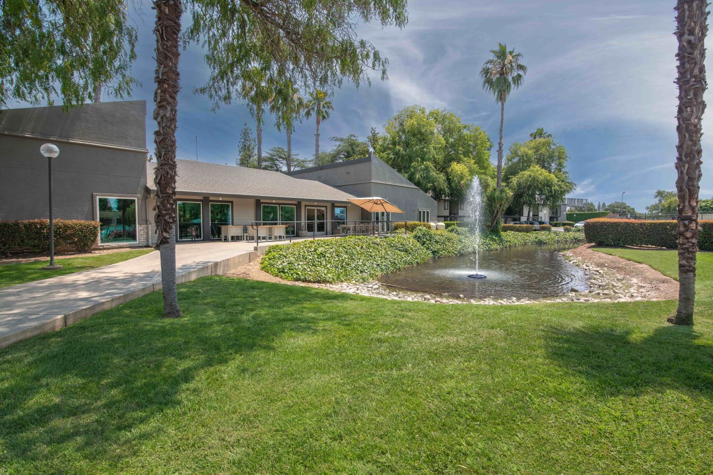 Rivercrest Apartments Image 3