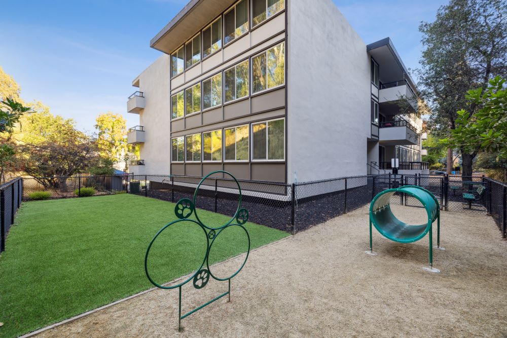 Sofi Belmont Glen Image 8