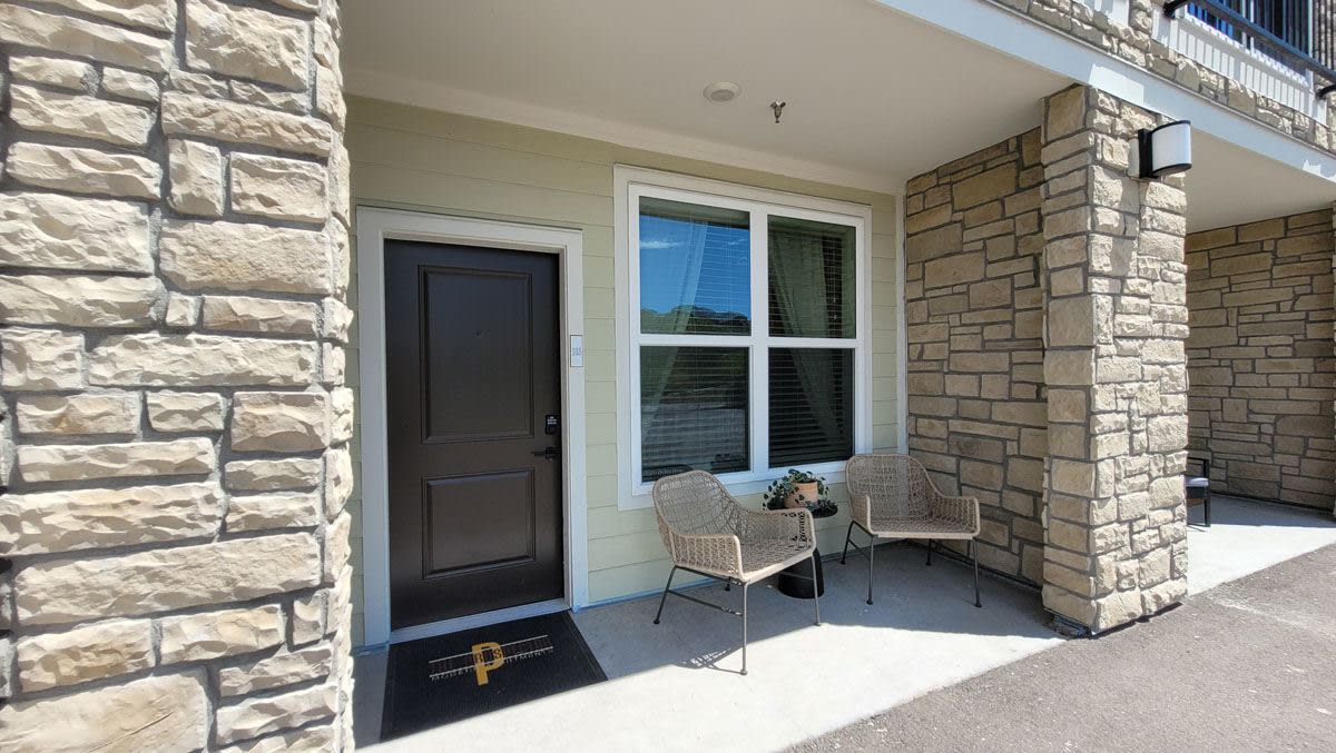 The Prospector Modern Apartments Image 20