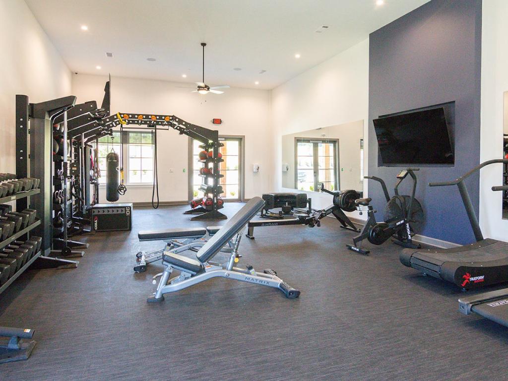 53 West Luxury Apartments Image 13