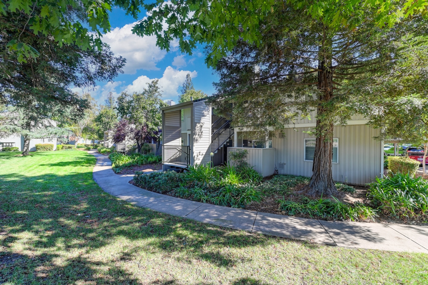Monte Bello Apartments Image 31