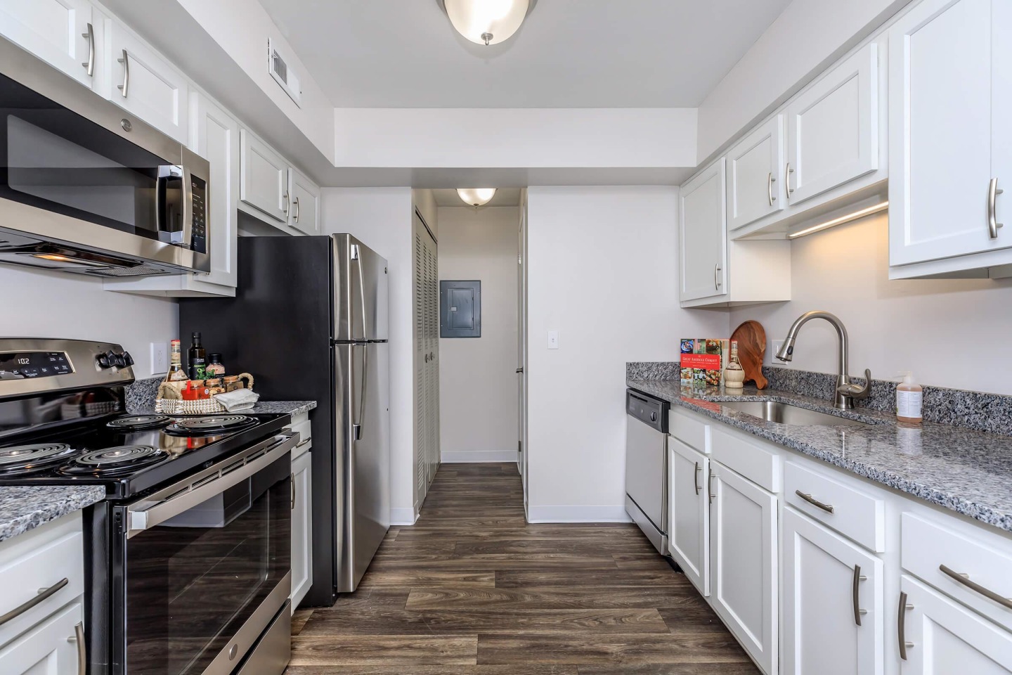 Westchester Townhomes Image 16