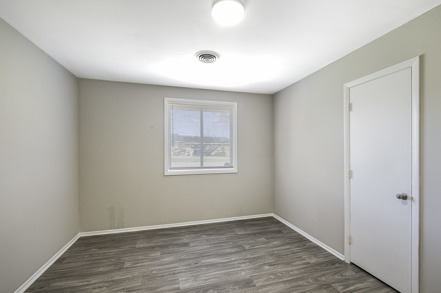 Village at Heritage Place Image 19