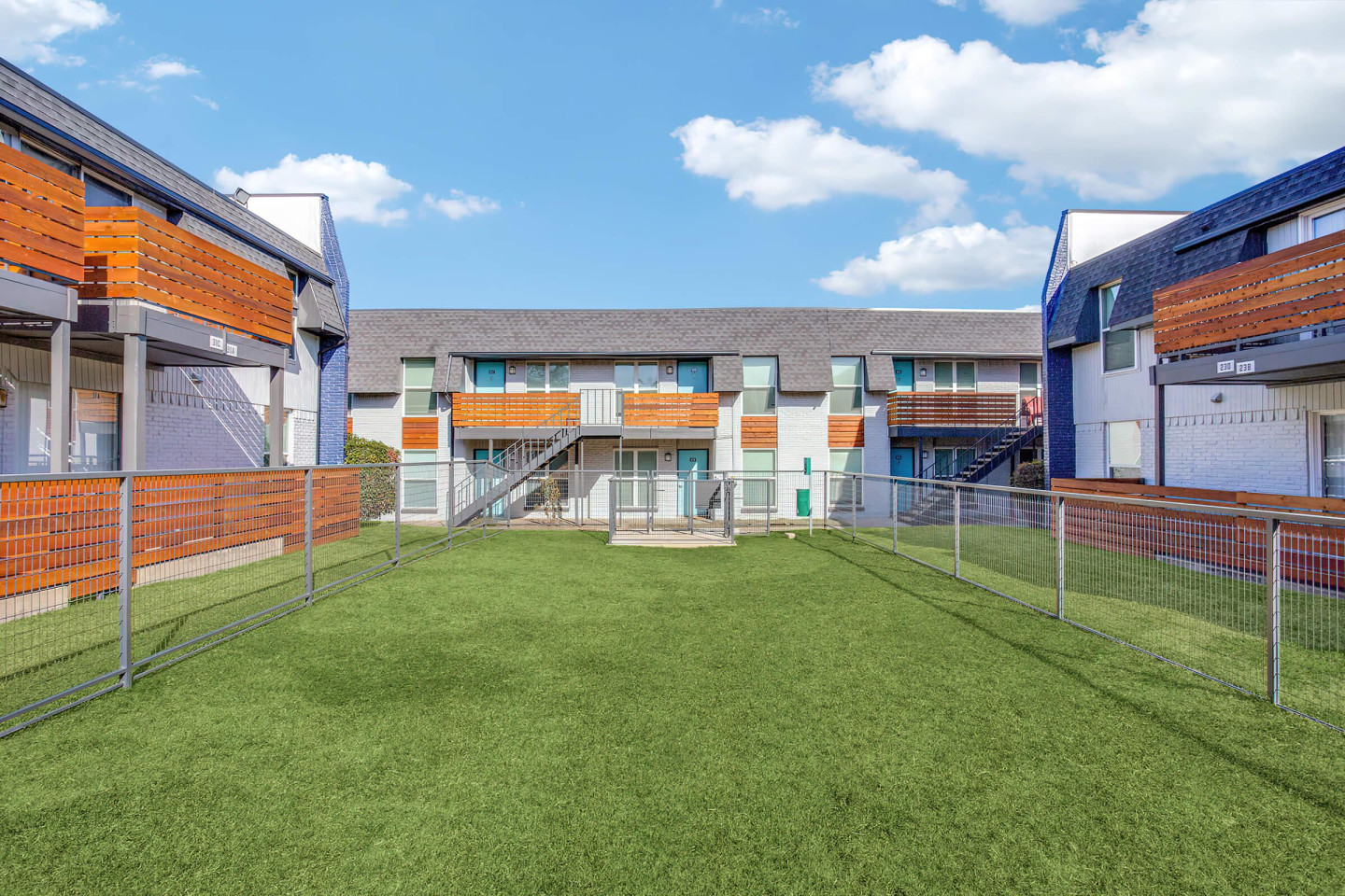 Fleetwood Apartment Homes Image 3