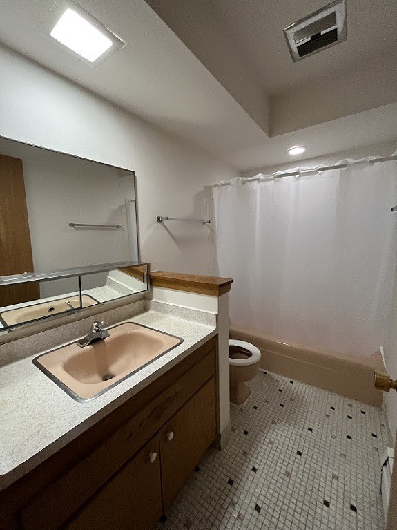 Ridge Manor Image 13
