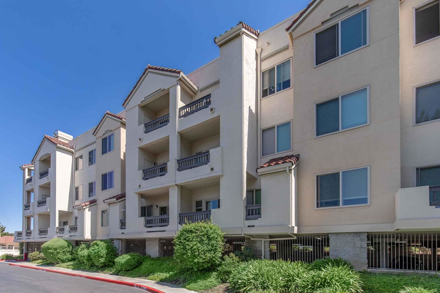 Paloma Vista Apartment Homes Image 24