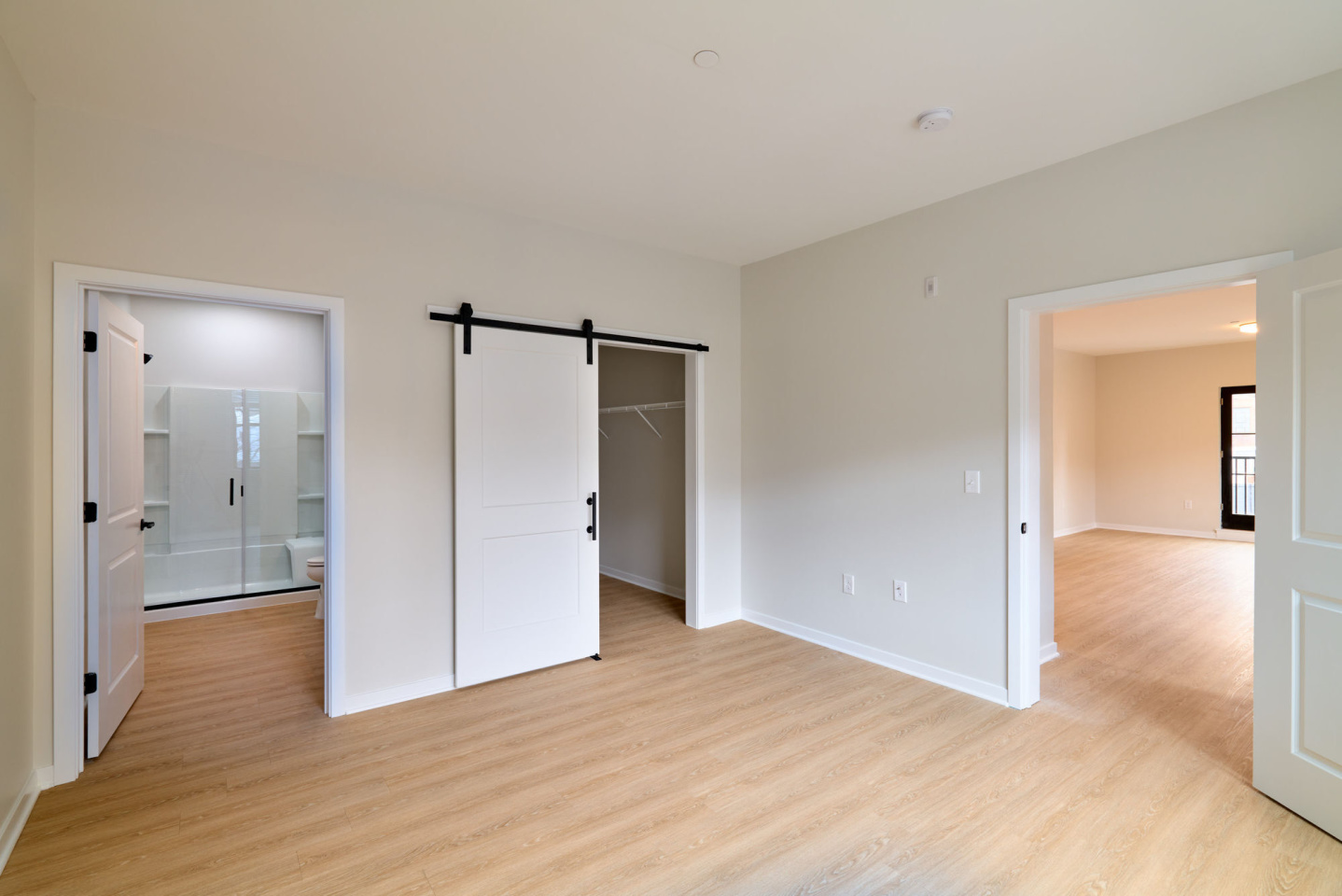 The Seville Apartments Image 32
