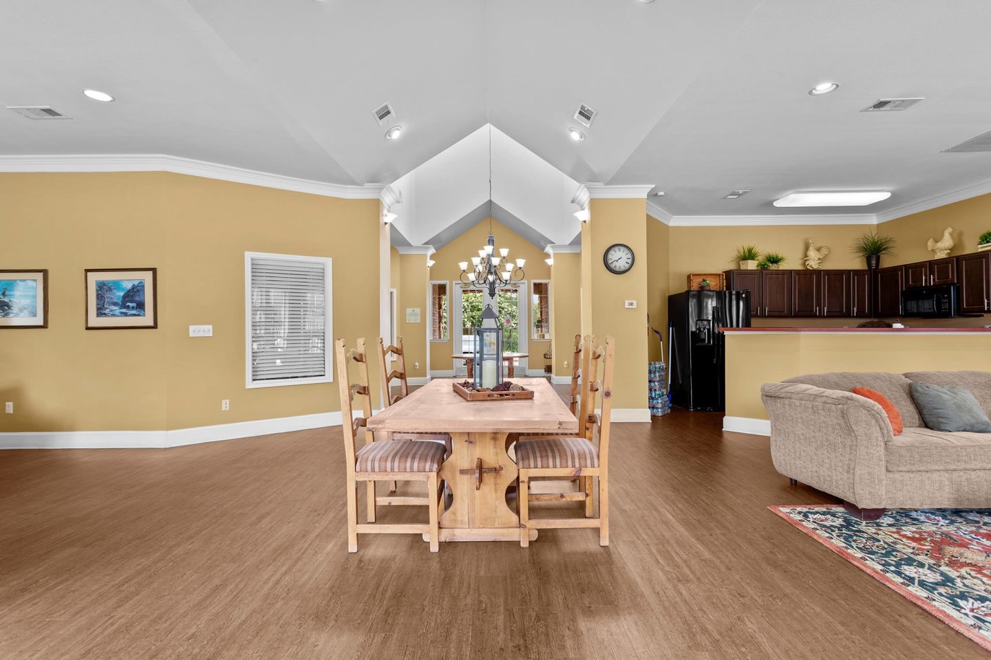 Southgate Glen Image 28