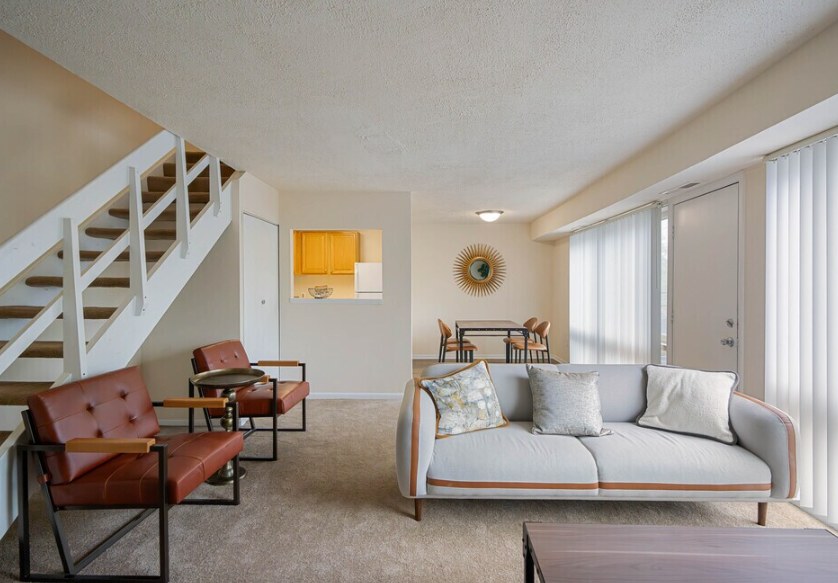 The Courts of Camp Springs Image 4