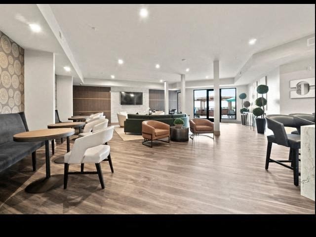 The Vue at Westchester Image 12
