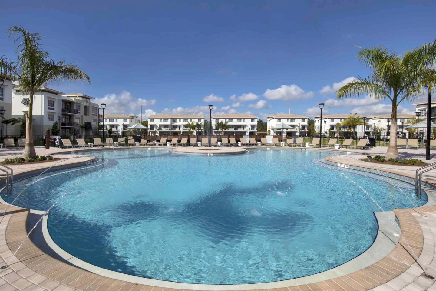 Midtown Aventura Image 16