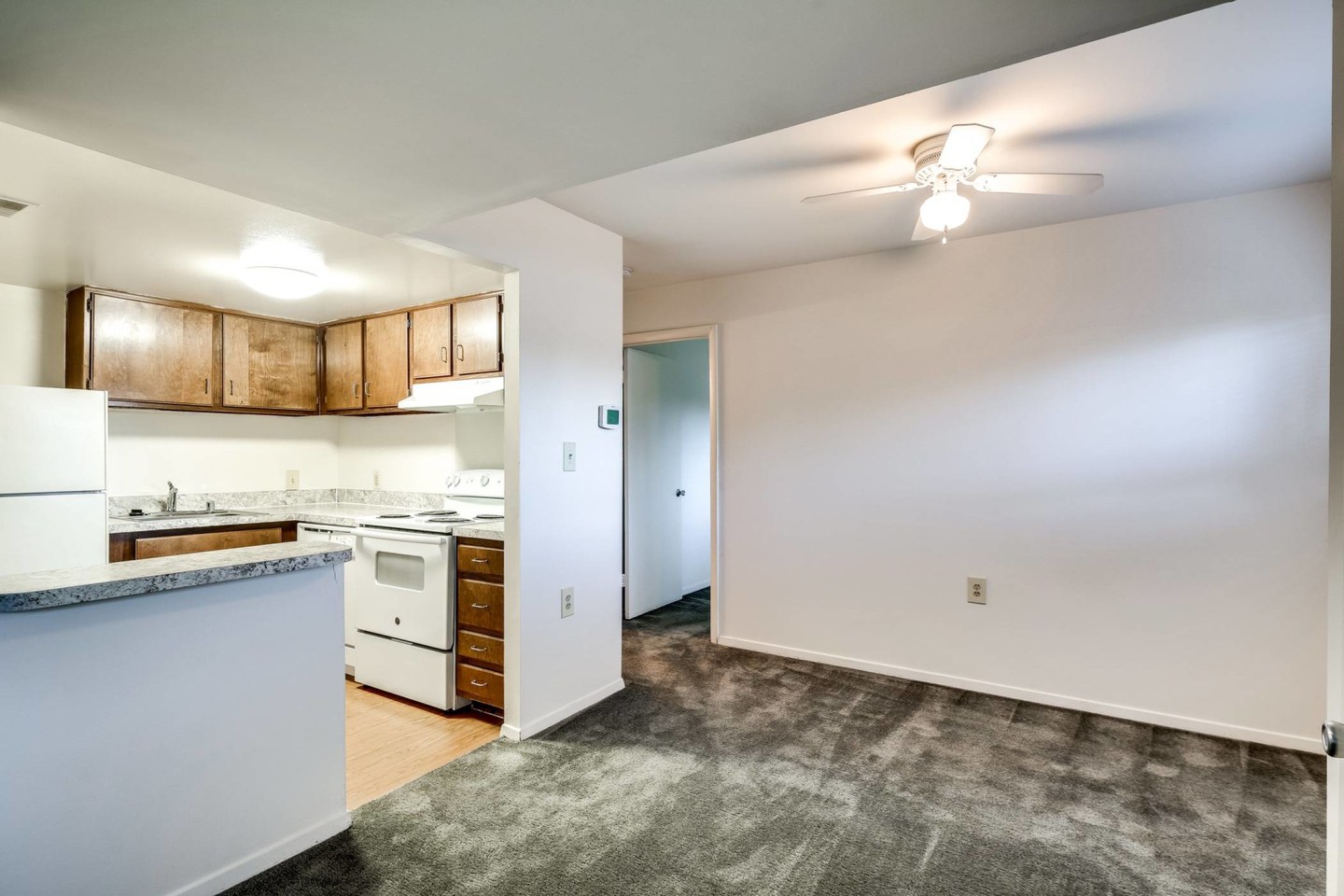 Meadow Creek Apartments Image 9