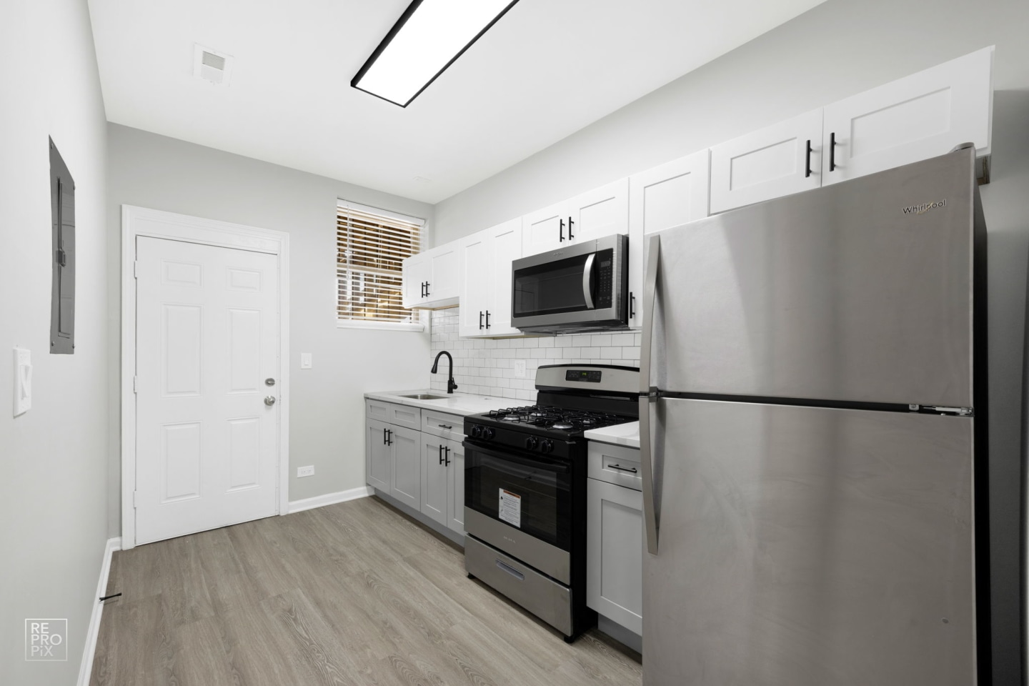 447 N Austin Image 2
