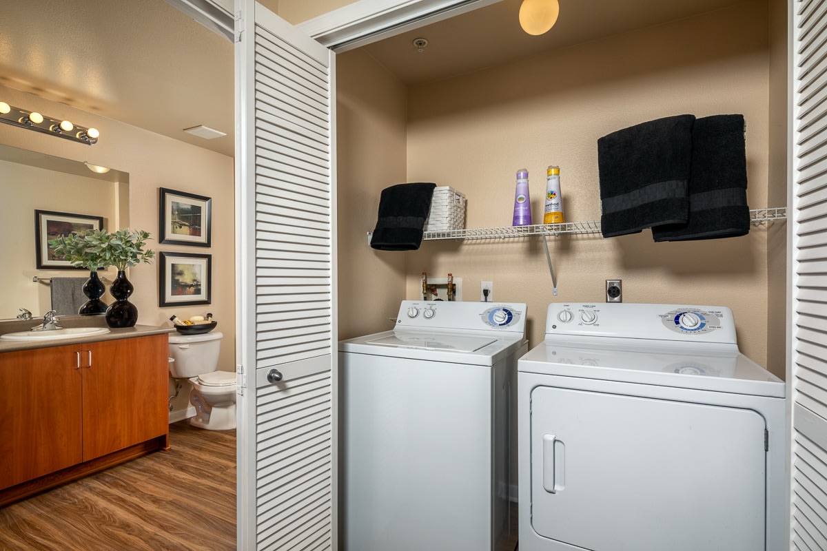 Ridgestone Apartments Image 13