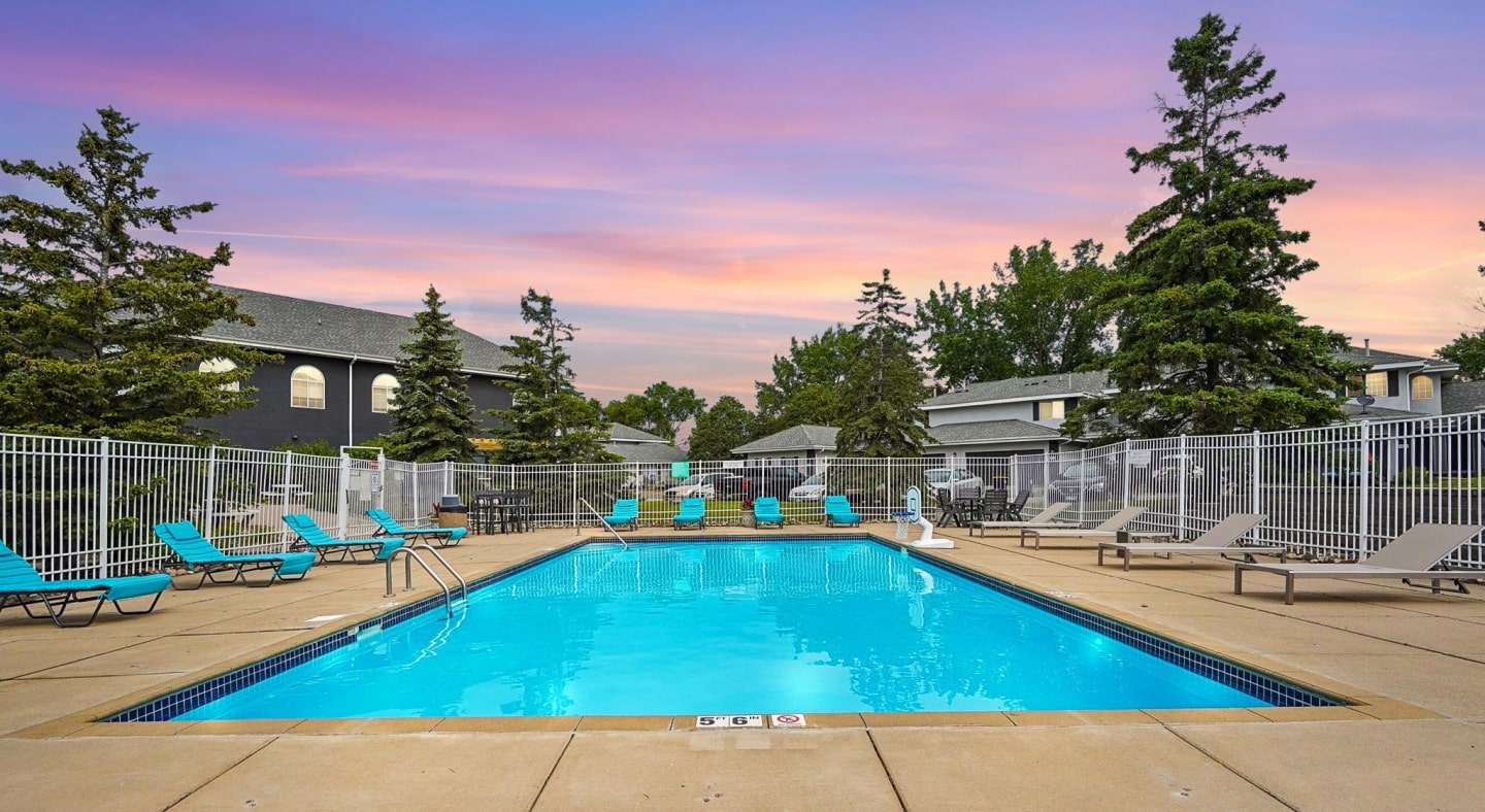 Summit Townhomes Image 2