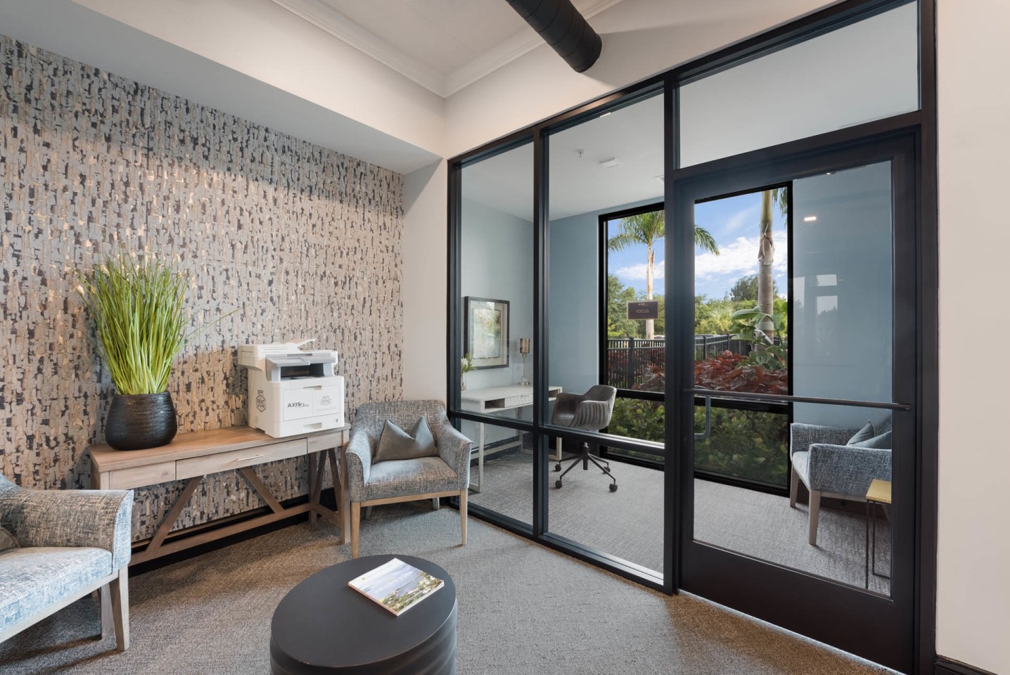 Axis One Image 55