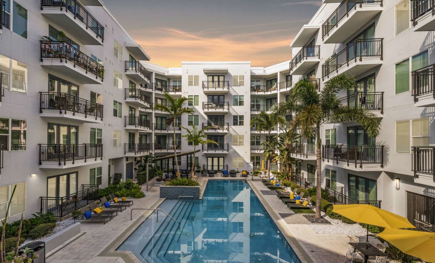 Society Westshore Apartments Image 25