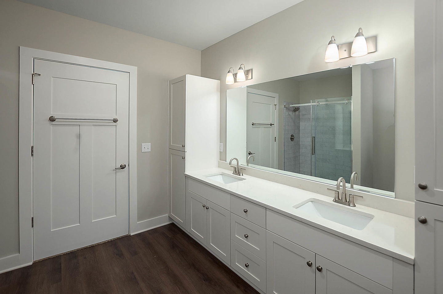 Second Avenue Apartments Image 8