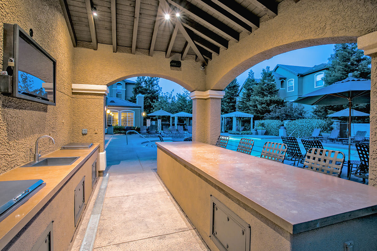 Rolling Oaks Image 20