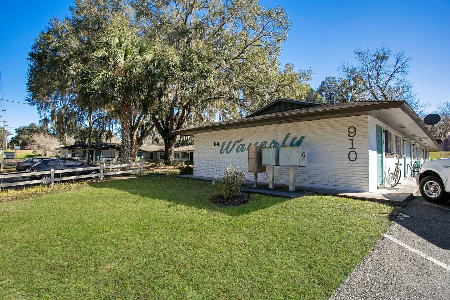 The Waverly Apartments Image 3