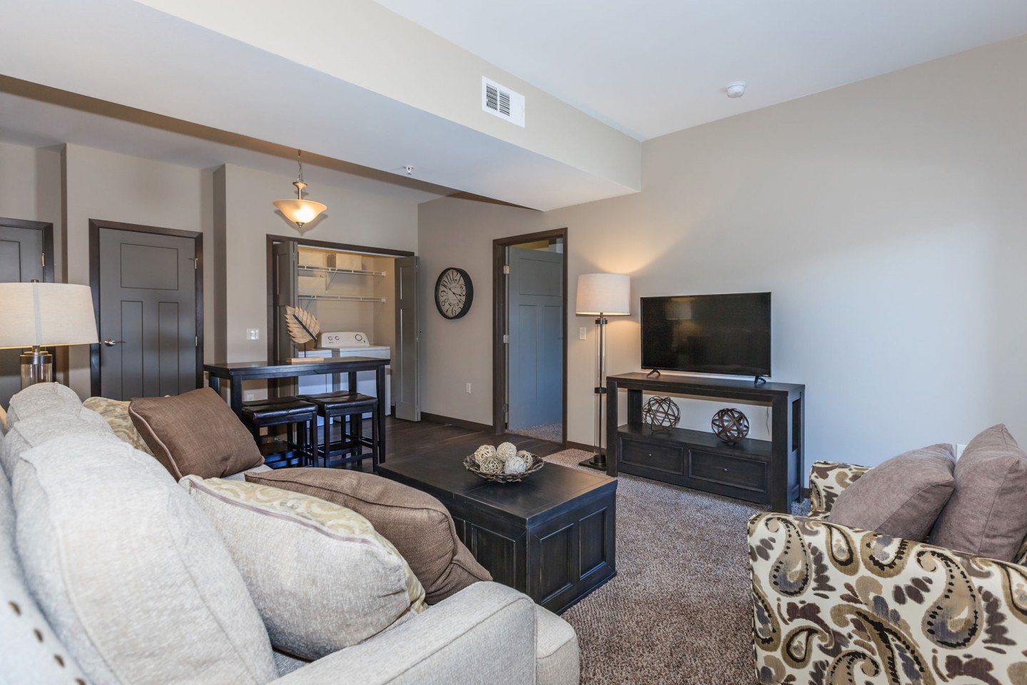 InterUrban Apartment Homes Image 5