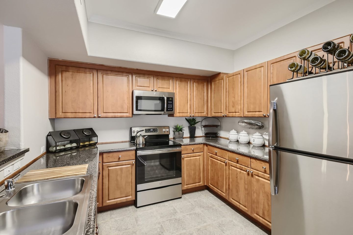 Creekside At Palmer Park Apartments Image 4