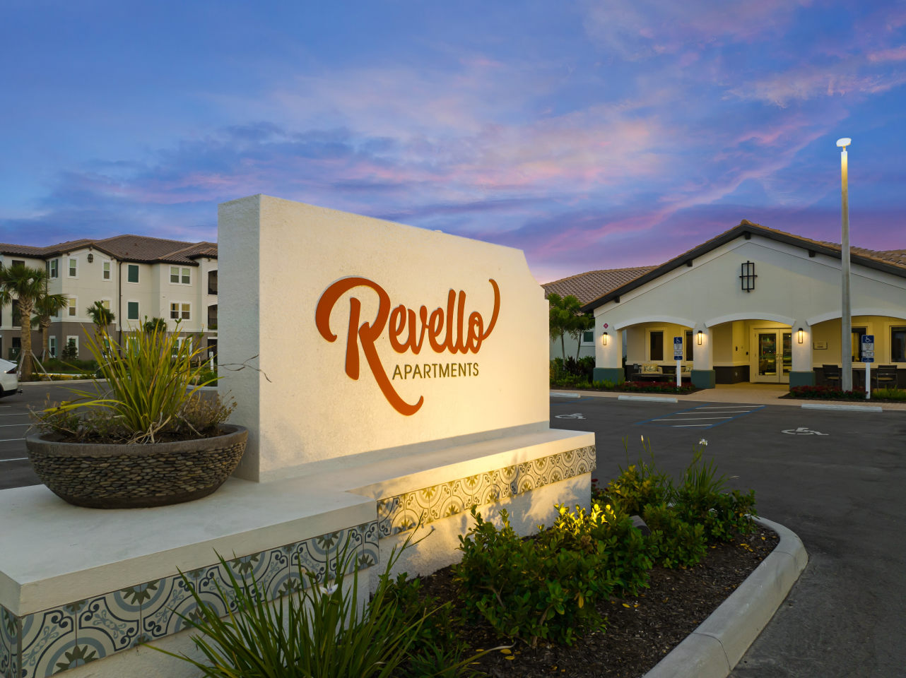 Revello Apartments Image 93