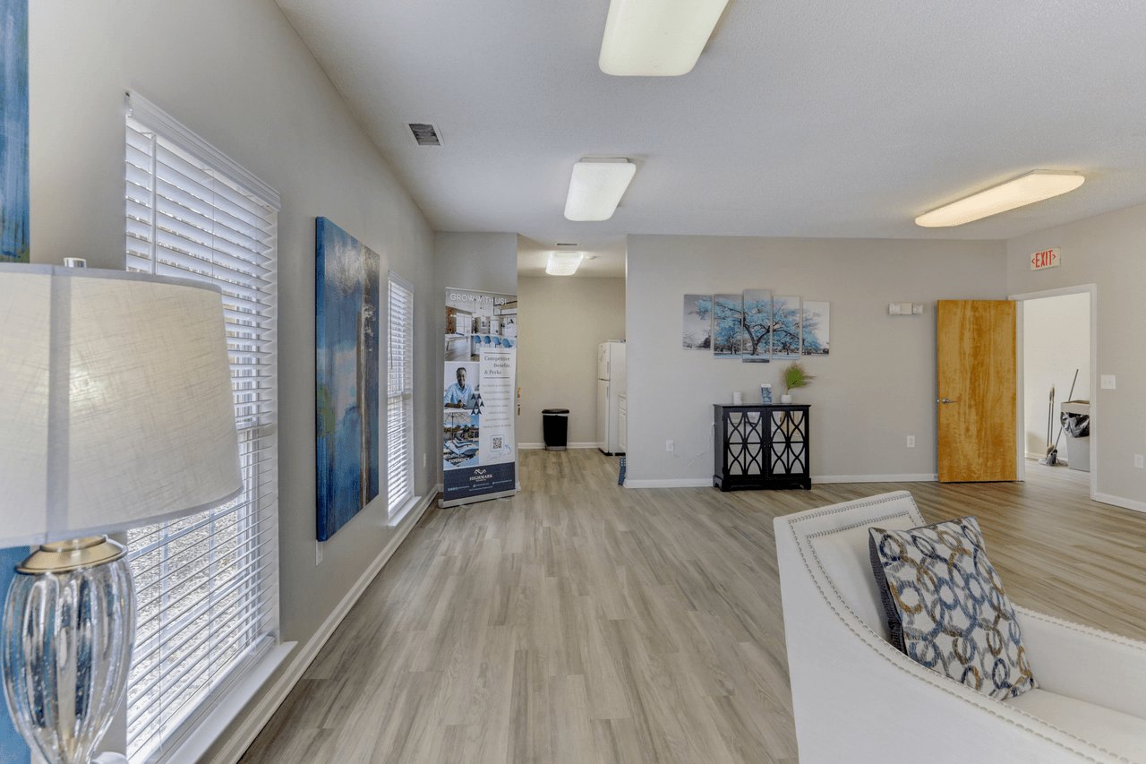 Forest Glen Image 24