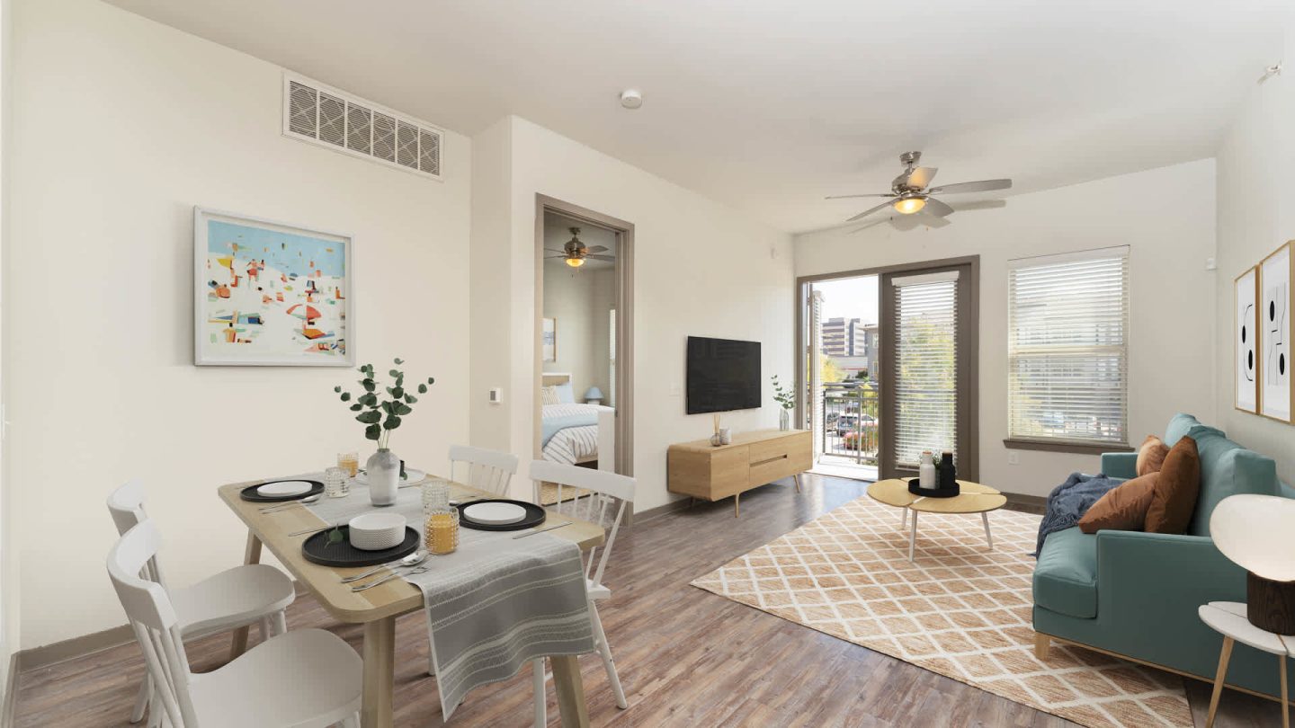 Crest at Park Central Apartments Image 14