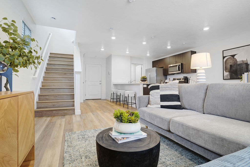 Little Valley Townhomes Image 15