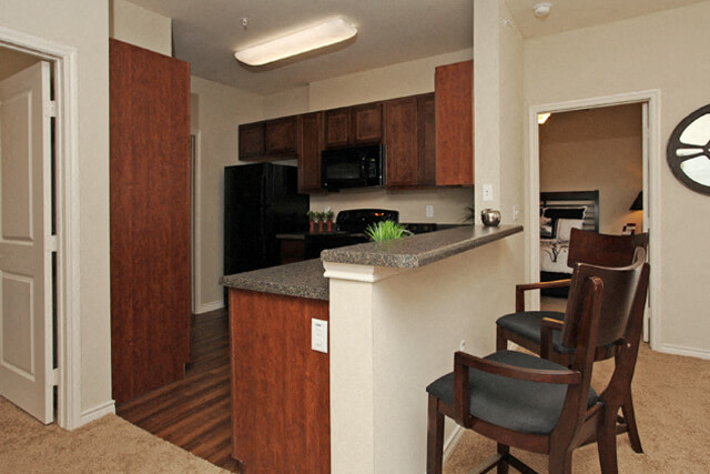 Canyon Springs Apartment Homes Image 7