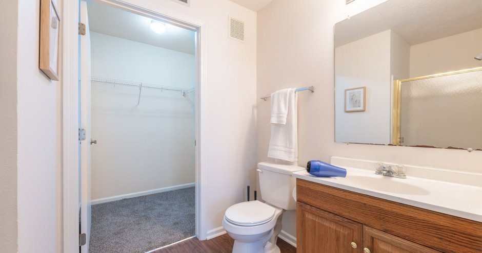 Polo Club Apartments Image 34
