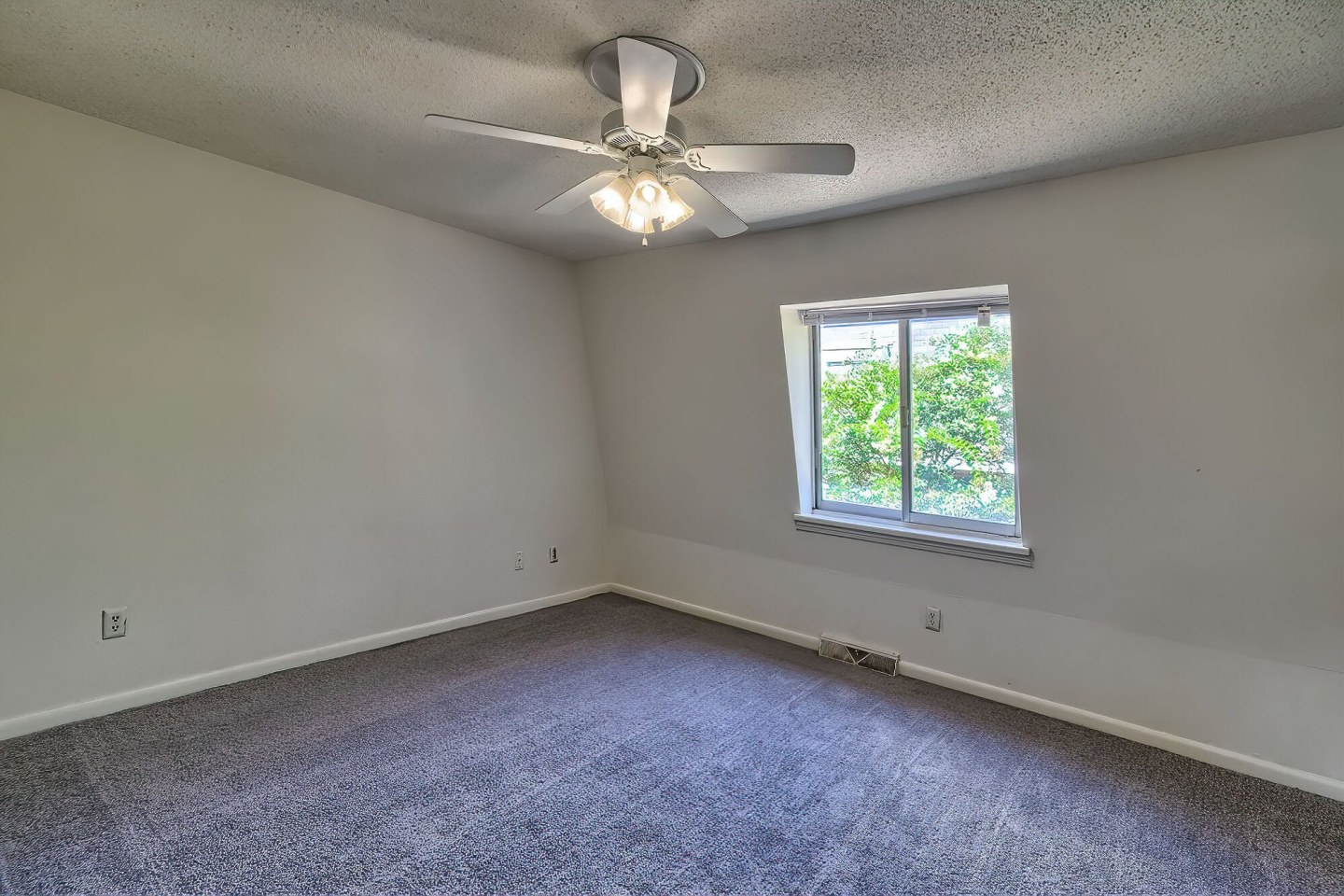 The Farrington Apartment Homes Image 19