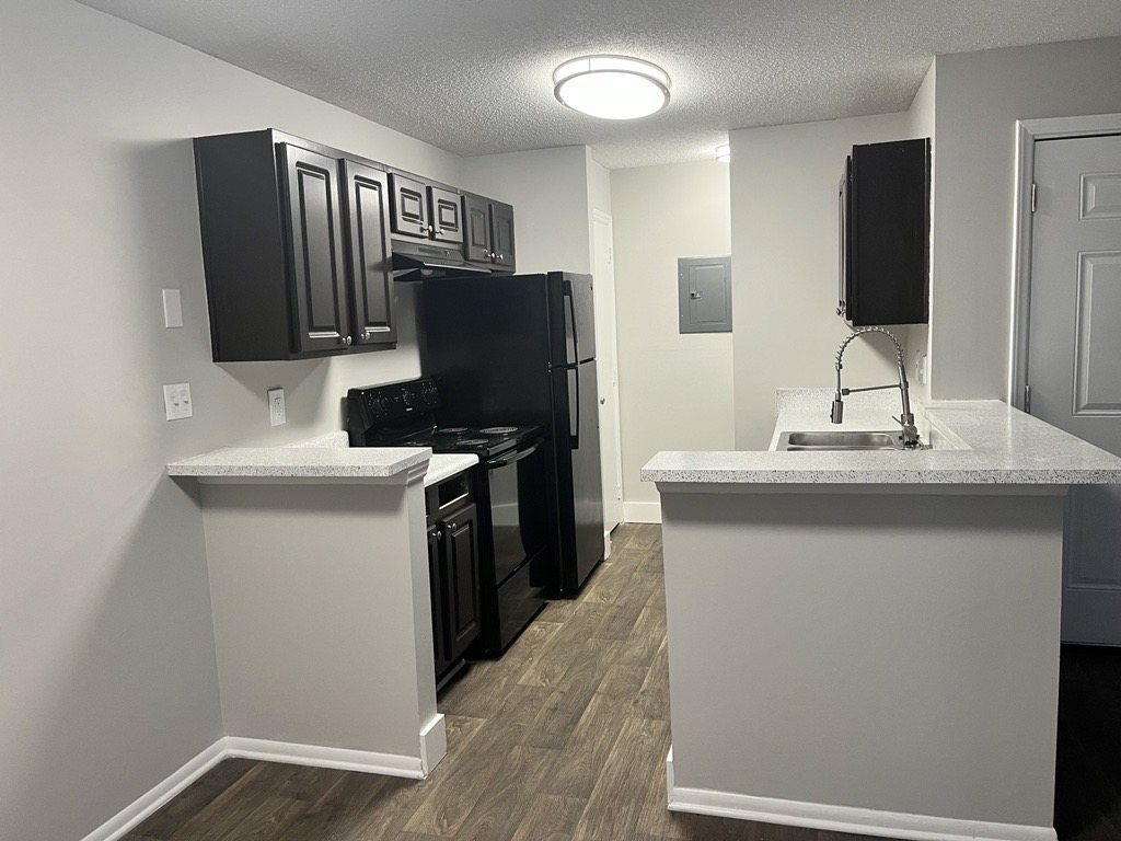 The Commons at University Square Apartments Image 5