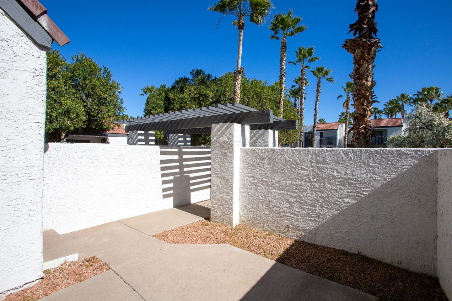 Townhomes on the Park Image 18