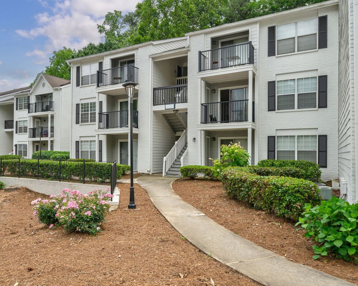 Castlegate Collier Hills Image 3