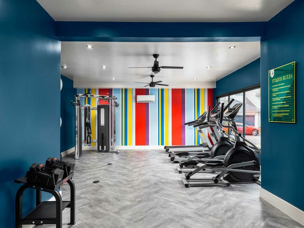 Castle Hills Townhomes Image 40