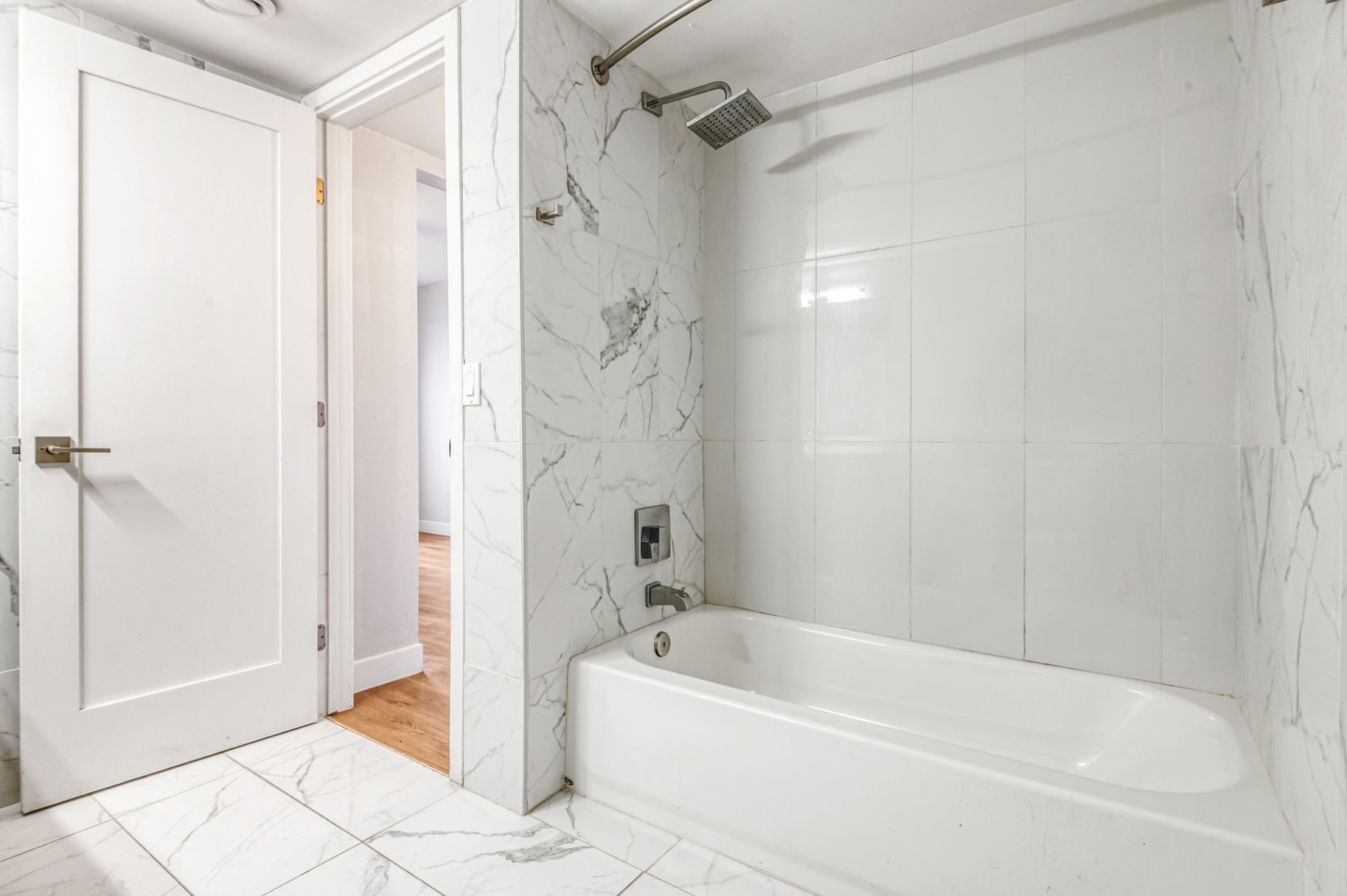 Echo Luxury Apartments Image 103