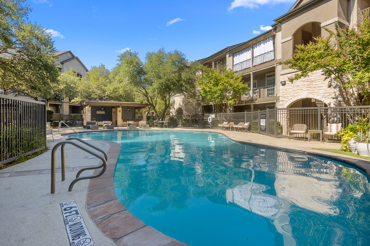 Villas at Rogers Ranch Image 6