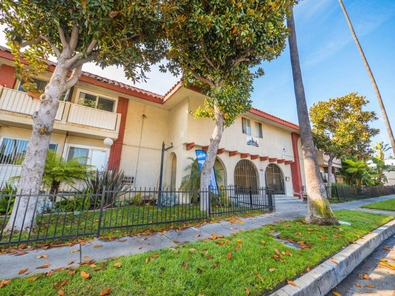 1645 N. Winona Blvd. Image 1