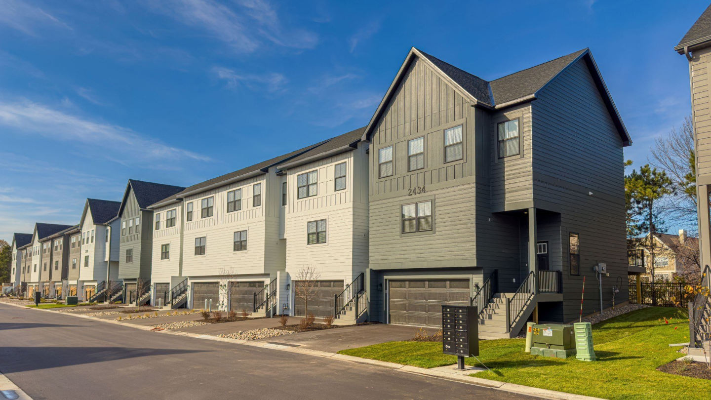 Foxtail Hollow Townhomes Image 50