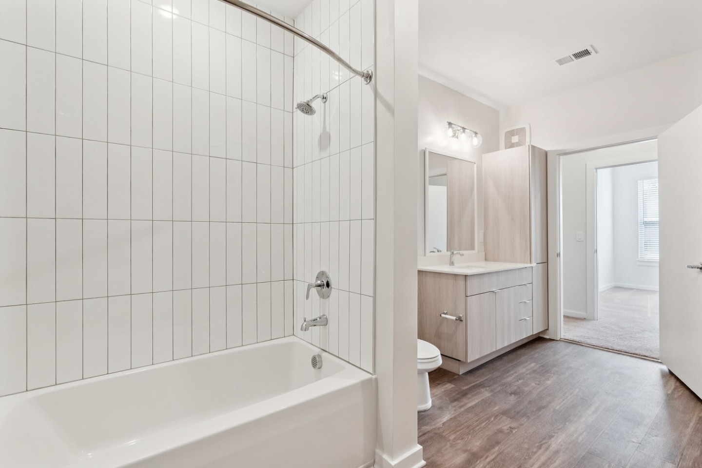 Alton Osprey Image 31