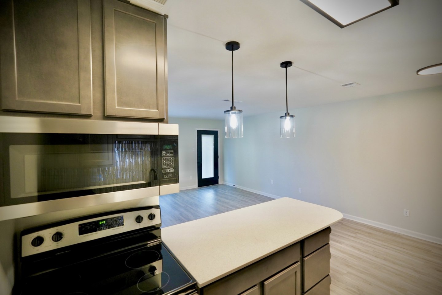The Mayfair Apartment Homes Image 12