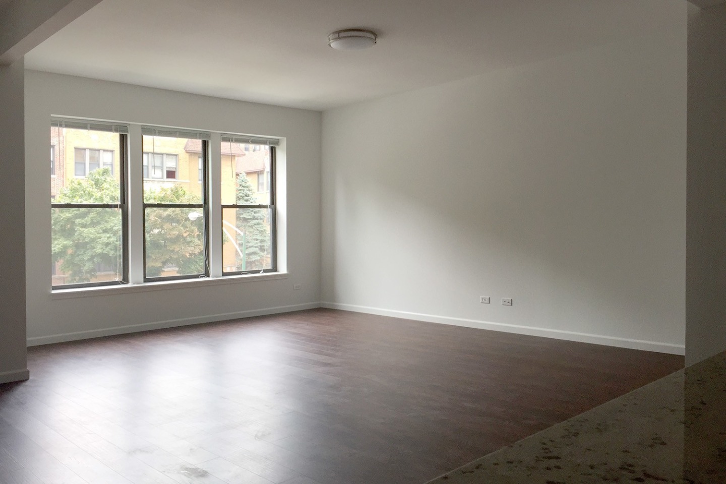 5524-5526 S. Everett Avenue Image 10