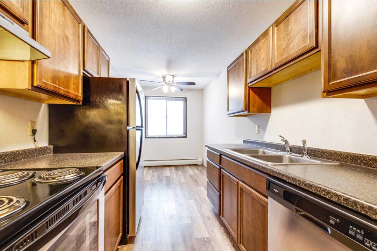 Silver Bell Apartments Image 13
