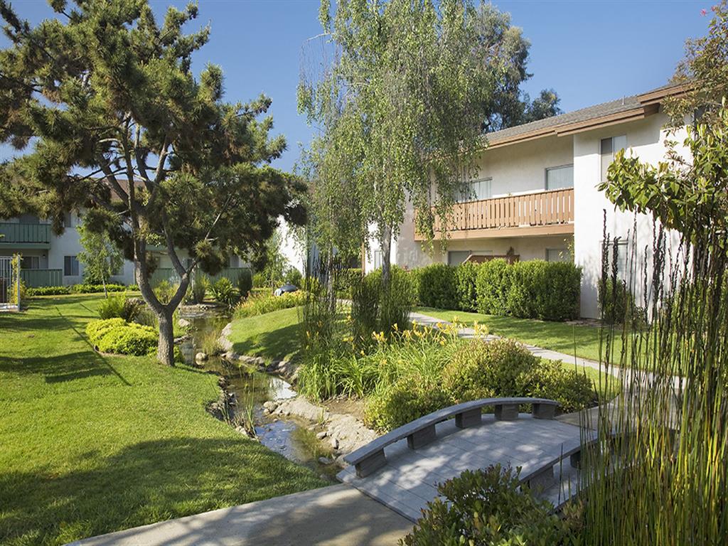 Pacific Oaks Image 16