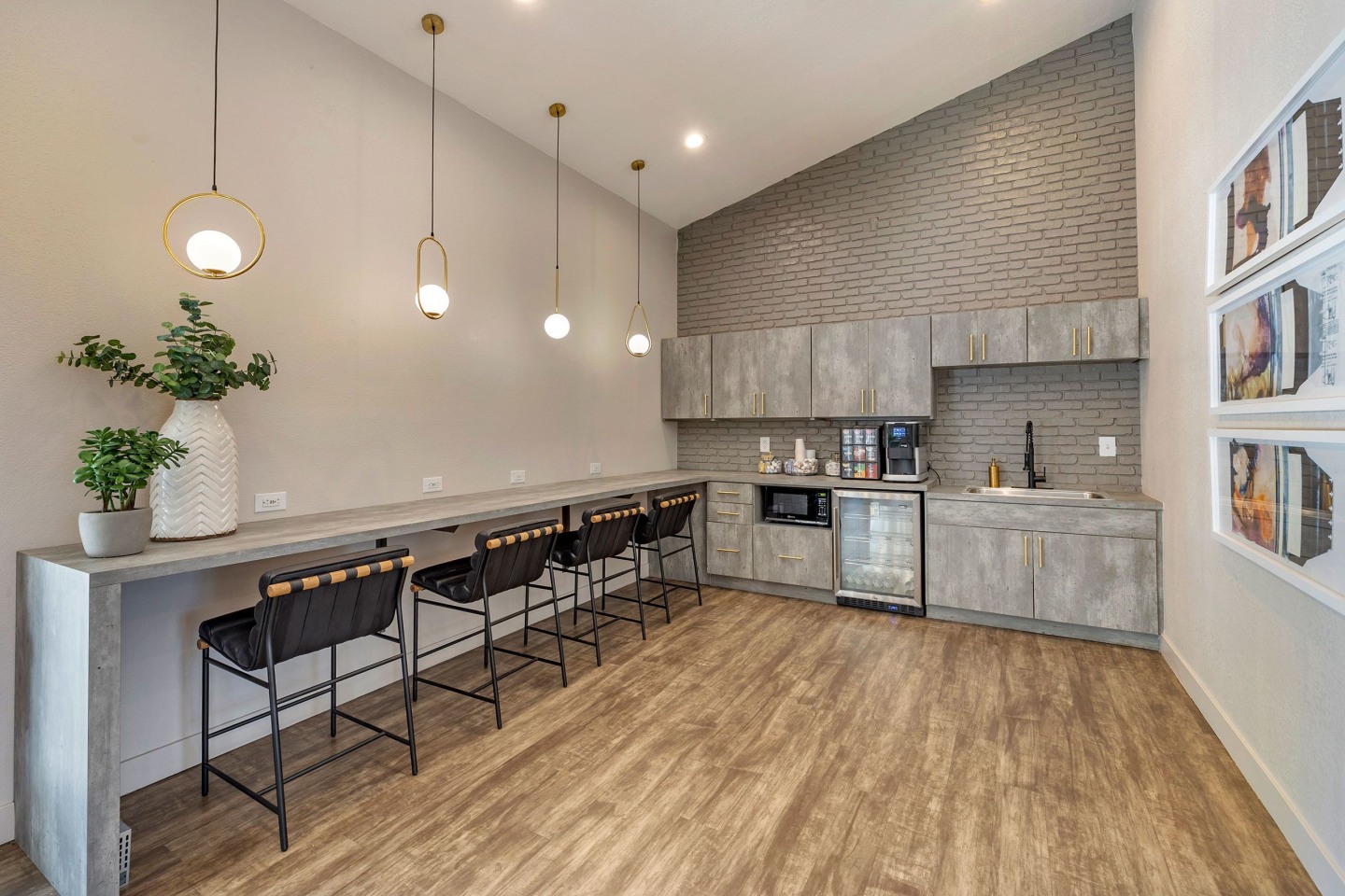The Paisley and Pointe at Centennial Hills Image 35