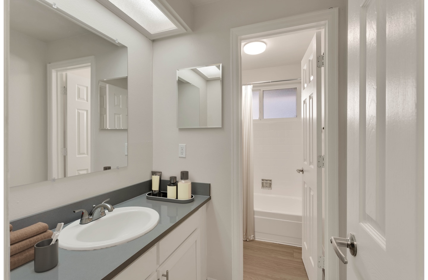 Trace West Townhomes Image 6