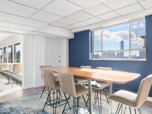 100 Memorial Drive Image 16